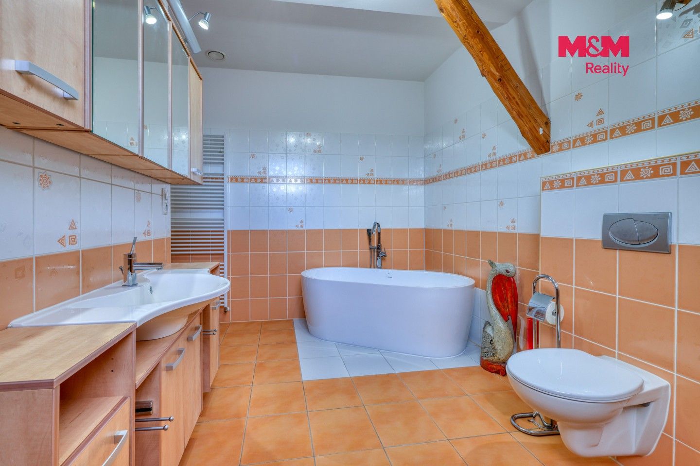 Prodej komerčního prostoru 910 m² - foto 3