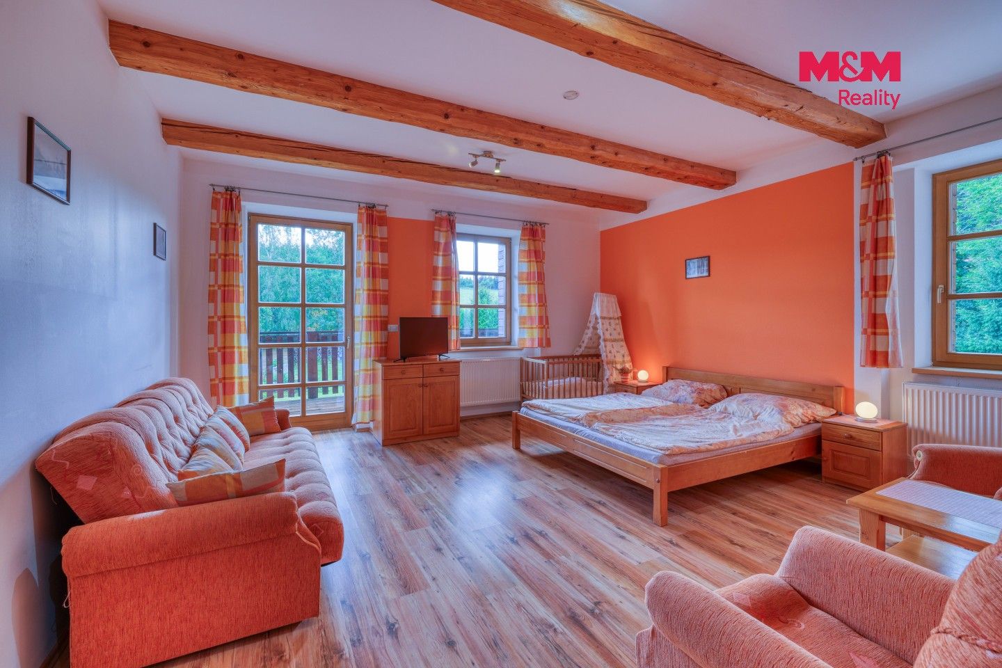Prodej komerčního prostoru 910 m² - foto 10