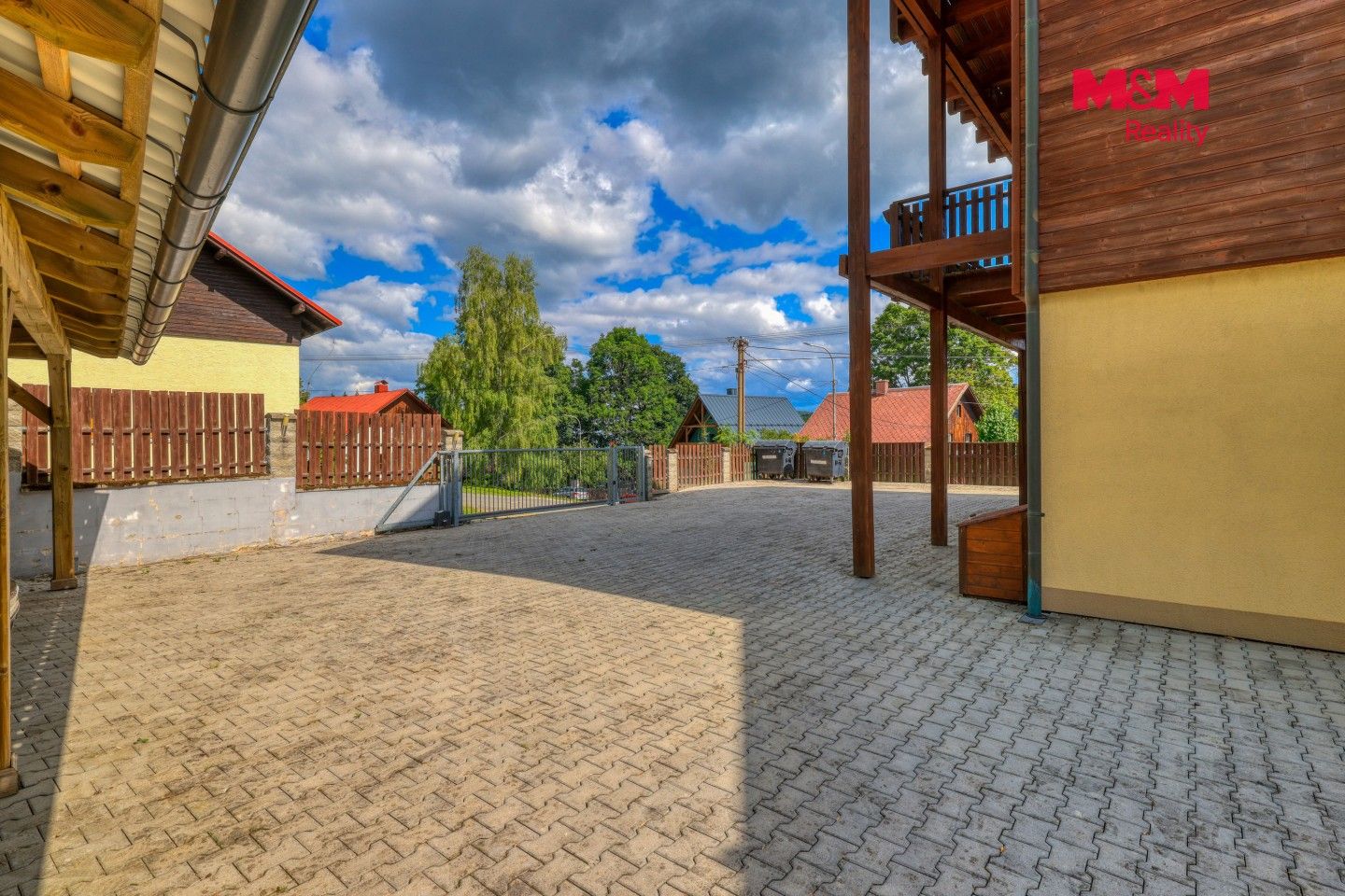 Prodej komerčního prostoru 910 m² - foto 33