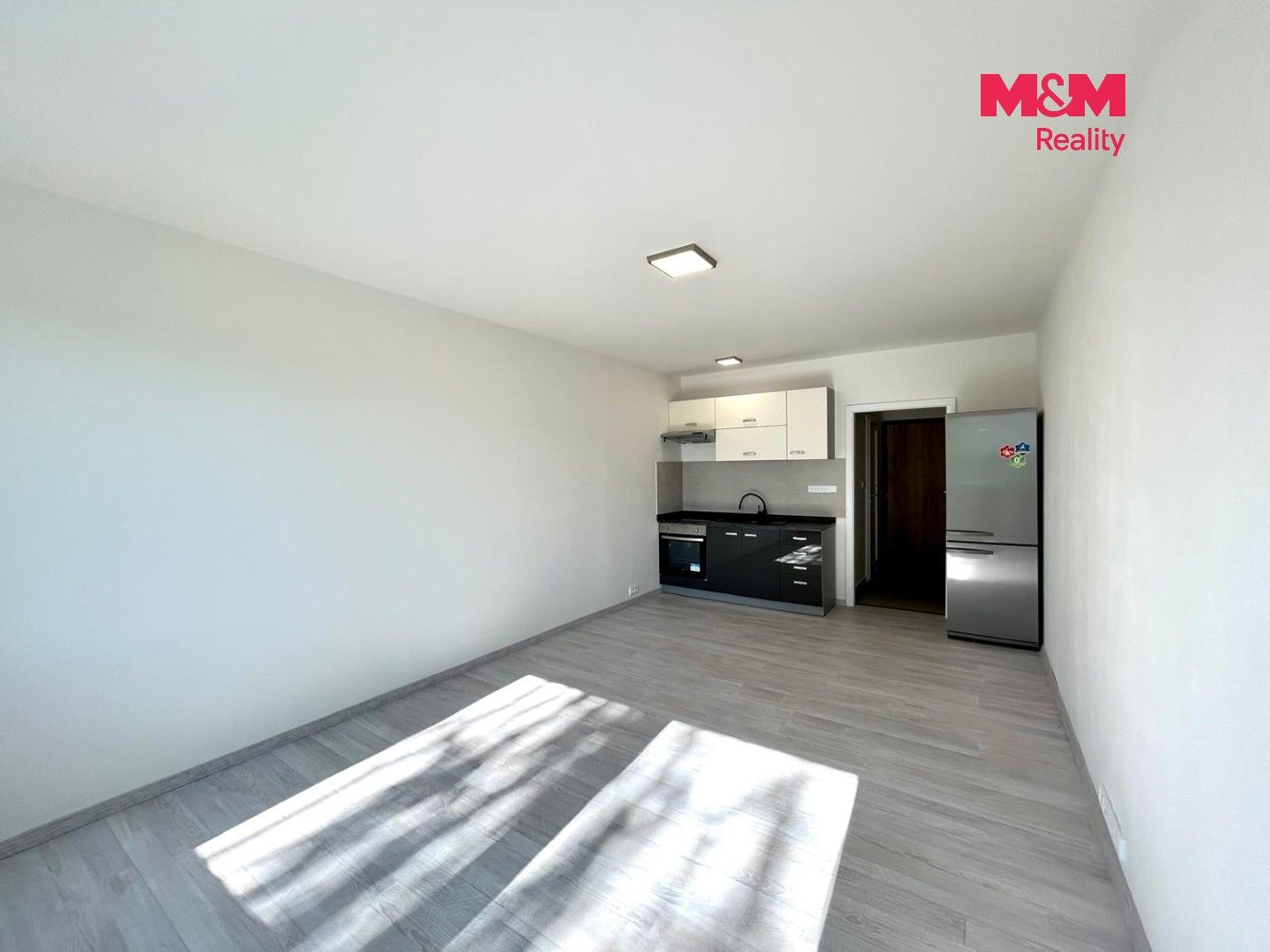 Pronájem bytu 1+kk 20 m² - foto 2