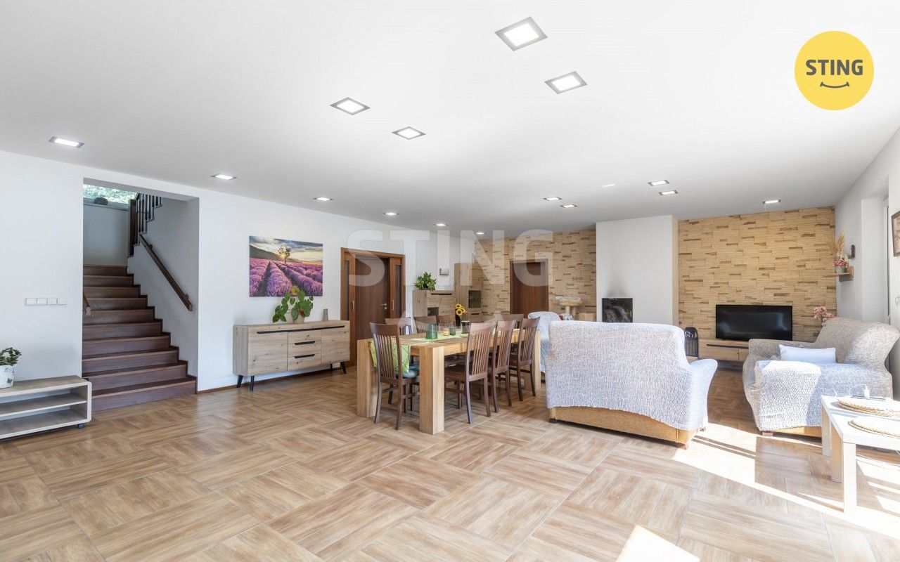 Prodej nemovitosti 708 m² - foto 8