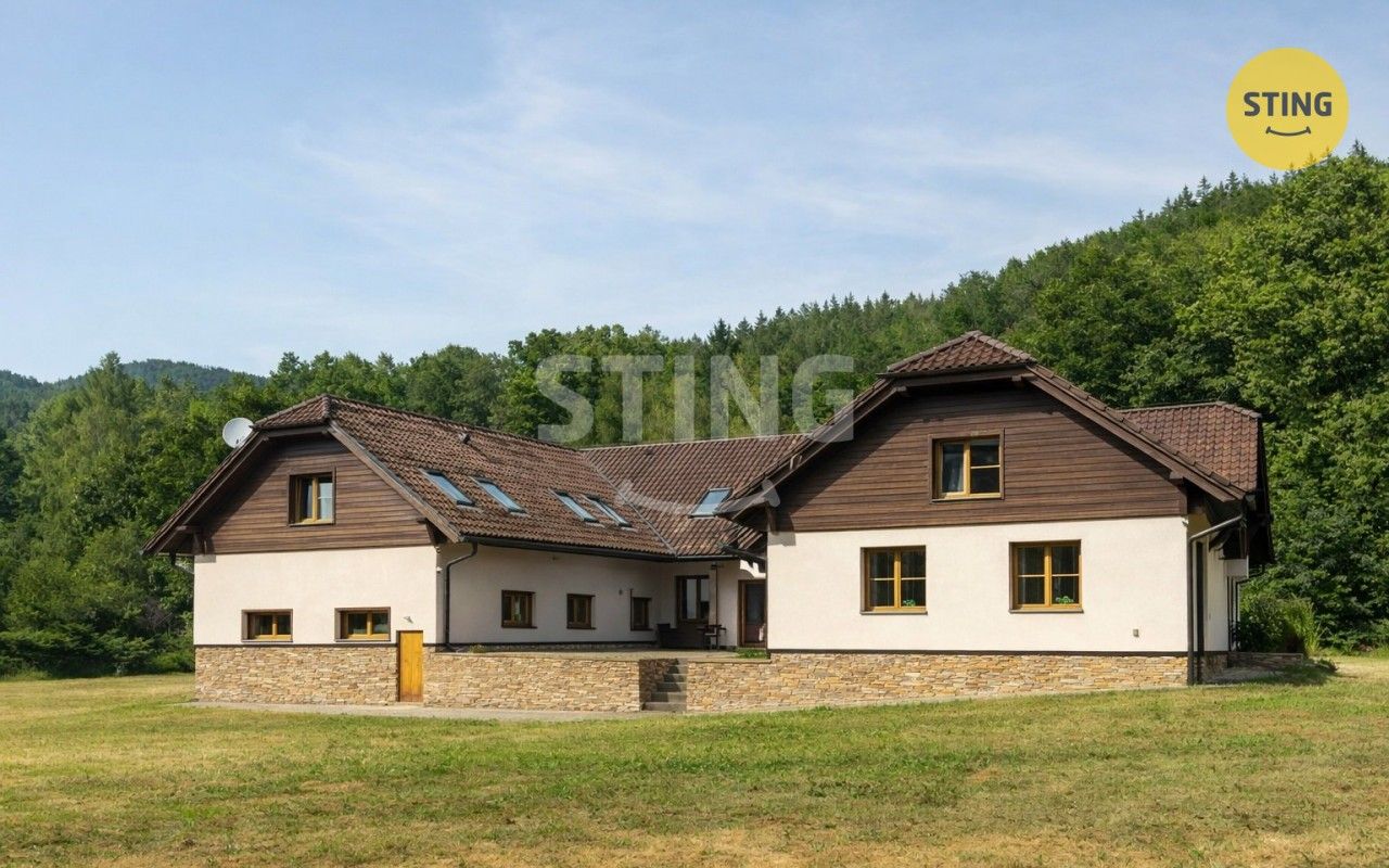 Prodej nemovitosti 708 m² - foto 3