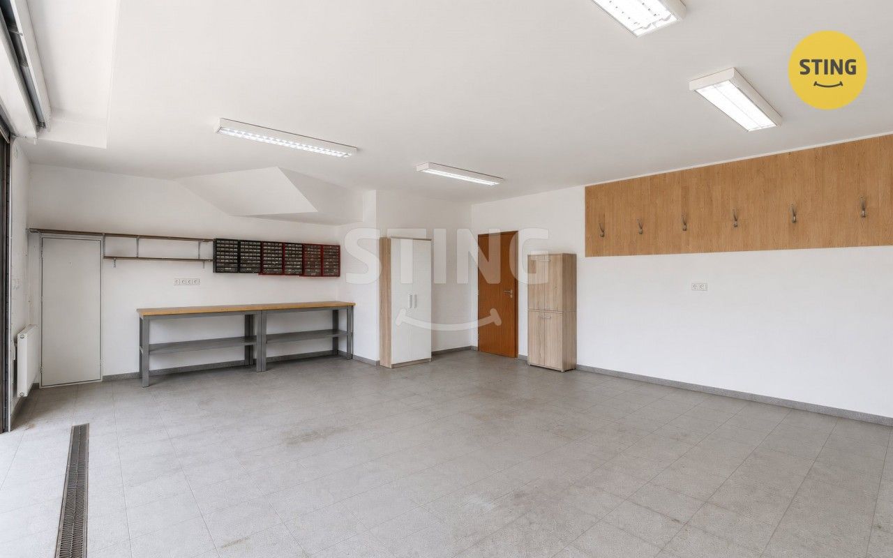 Prodej nemovitosti 708 m² - foto 19