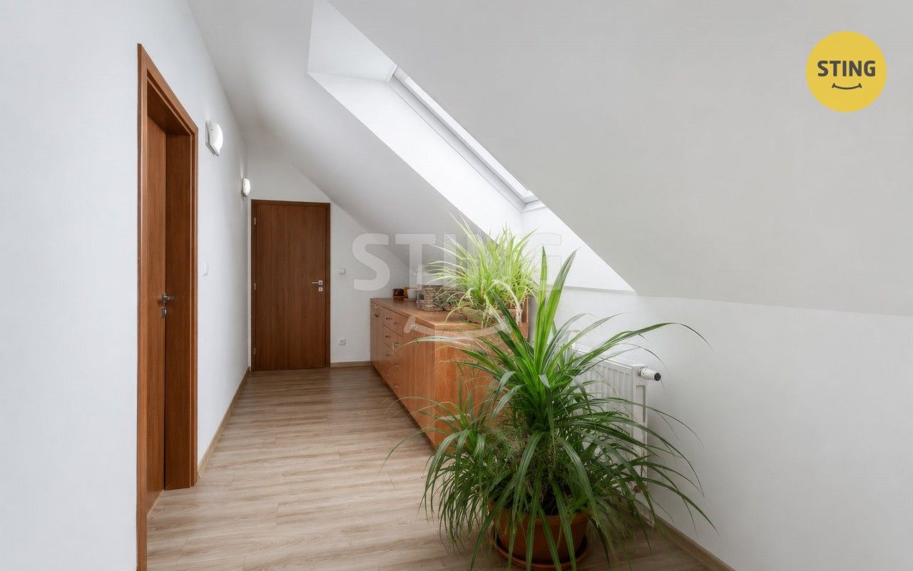 Prodej nemovitosti 708 m² - foto 31