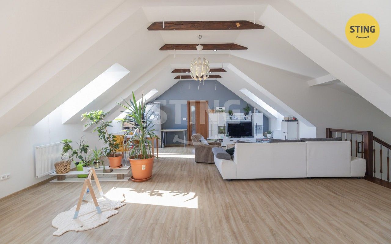 Prodej nemovitosti 708 m² - foto 32