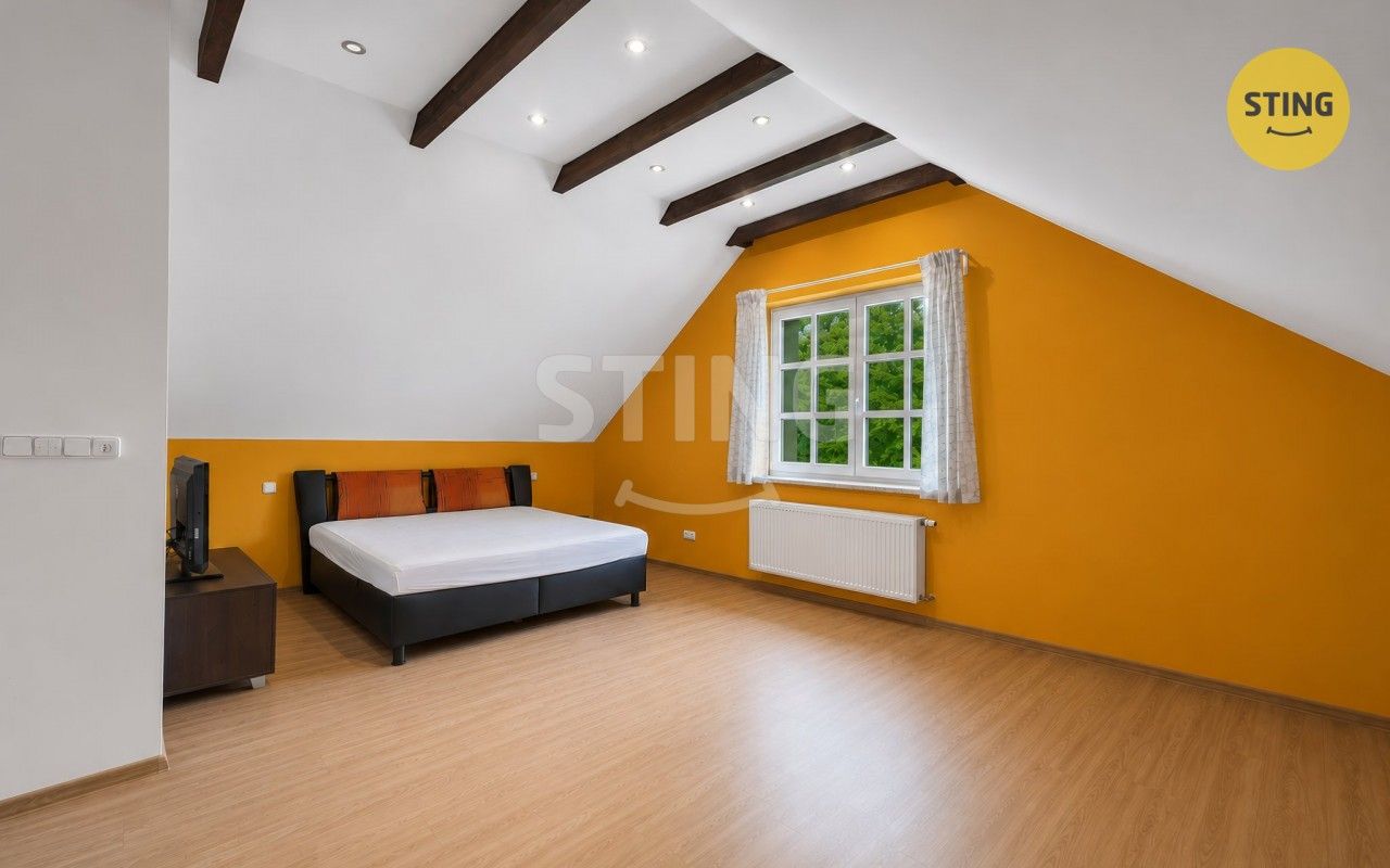 Prodej nemovitosti 708 m² - foto 38