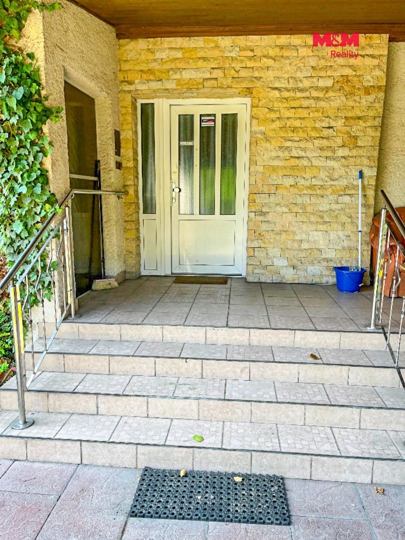 Pronájem bytu 2+1 60 m² - foto 10
