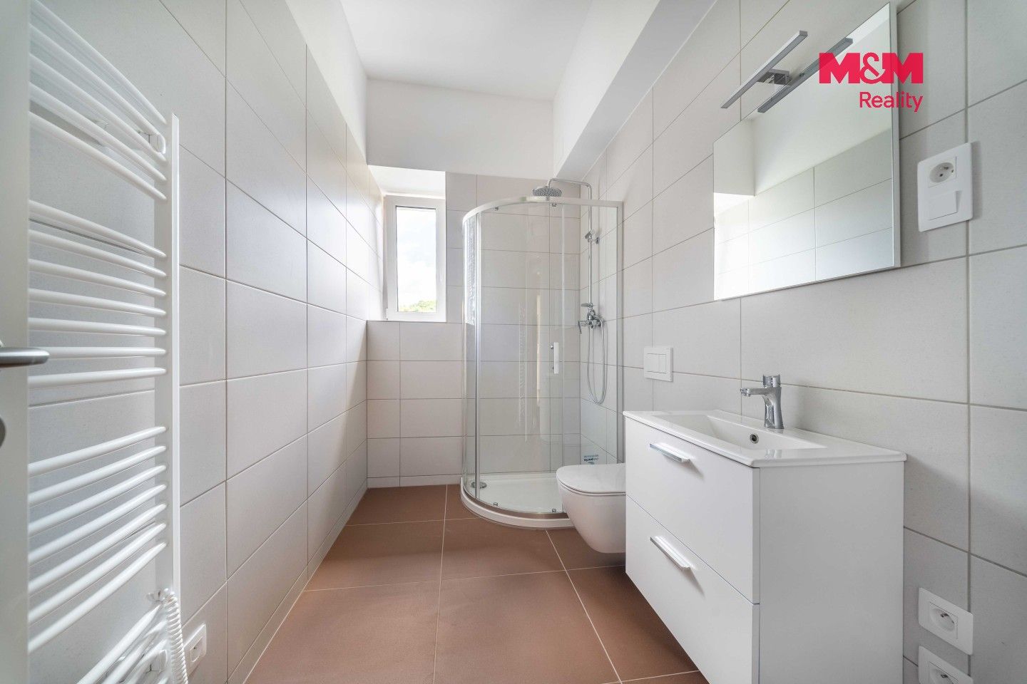 Pronájem bytu 2+1 68 m² - foto 3