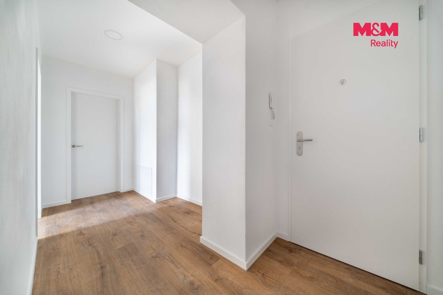 Pronájem bytu 2+1 68 m² - foto 13