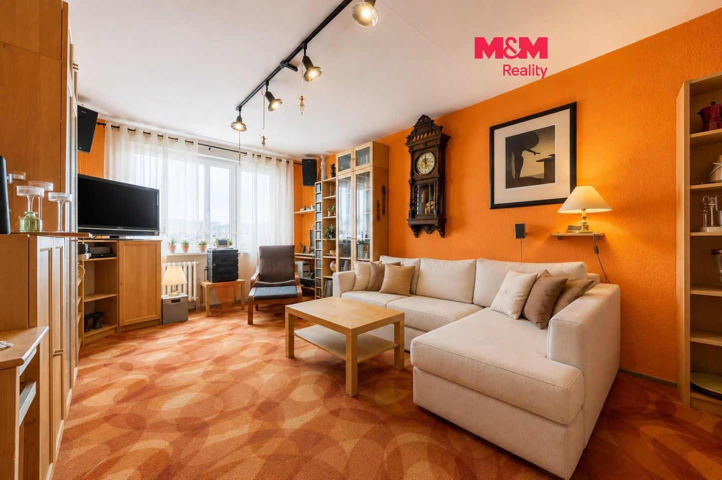 Prodej bytu 3+kk 62 m² - foto 1