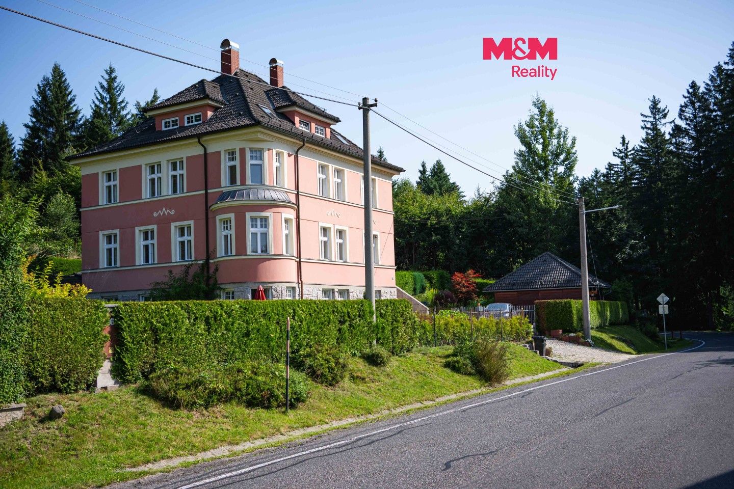 Prodej domu 330 m² - foto 1