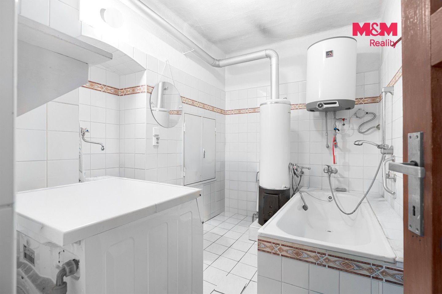 Prodej nemovitosti 275 m² - foto 9
