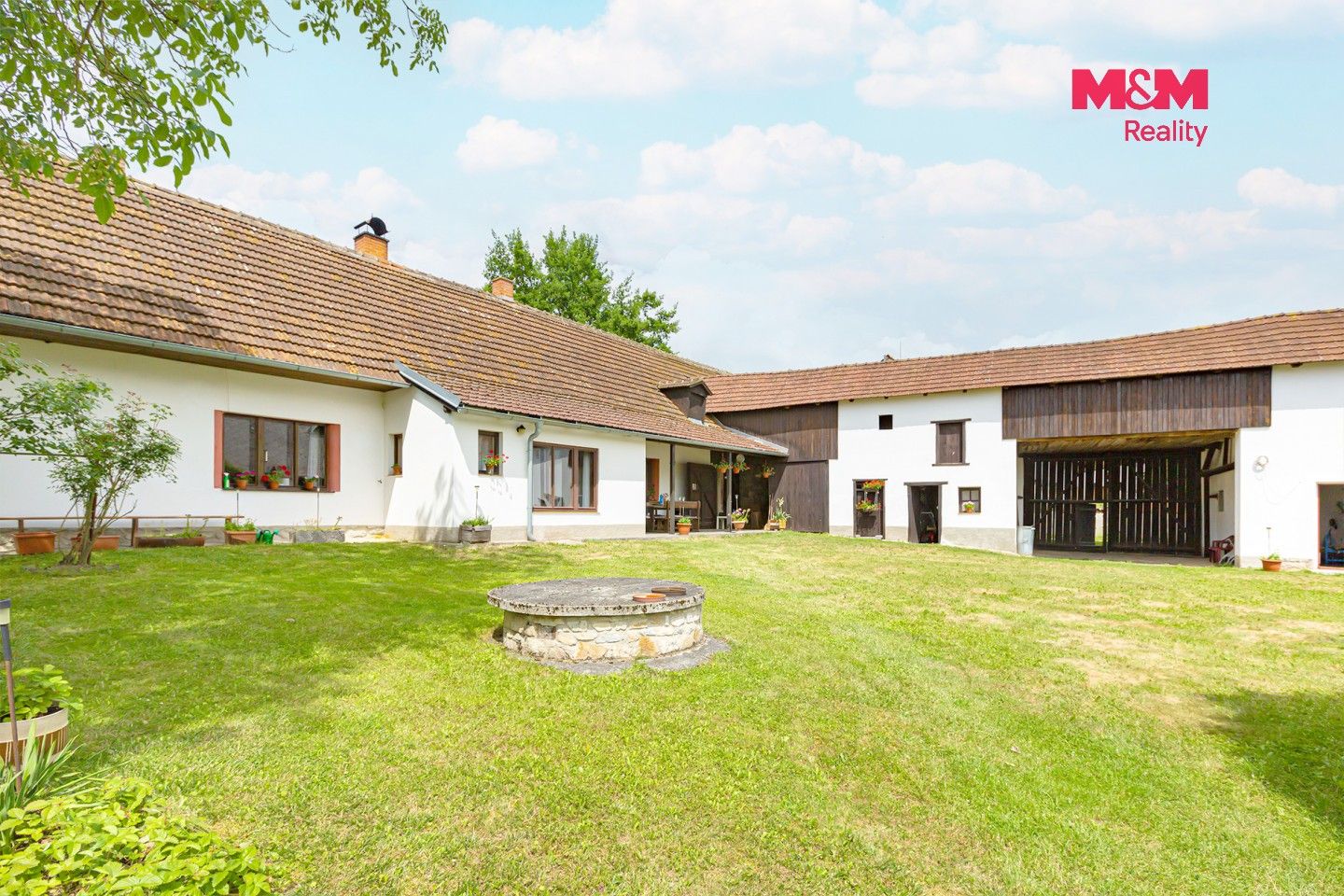 Prodej nemovitosti 275 m² - foto 20