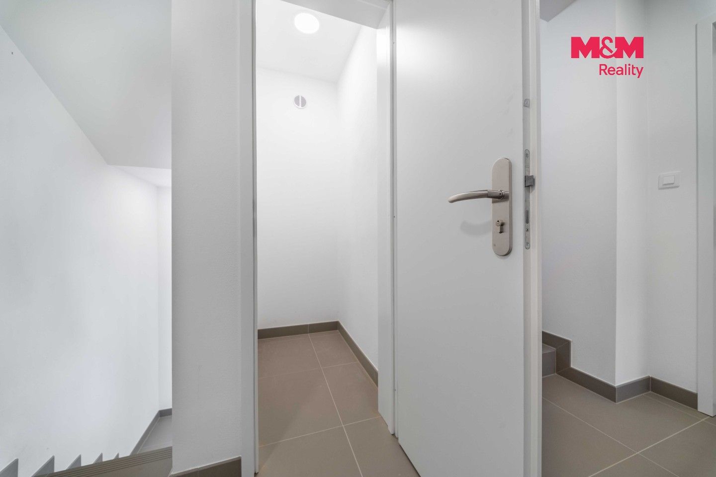 Pronájem bytu 2+kk 65 m² - foto 16