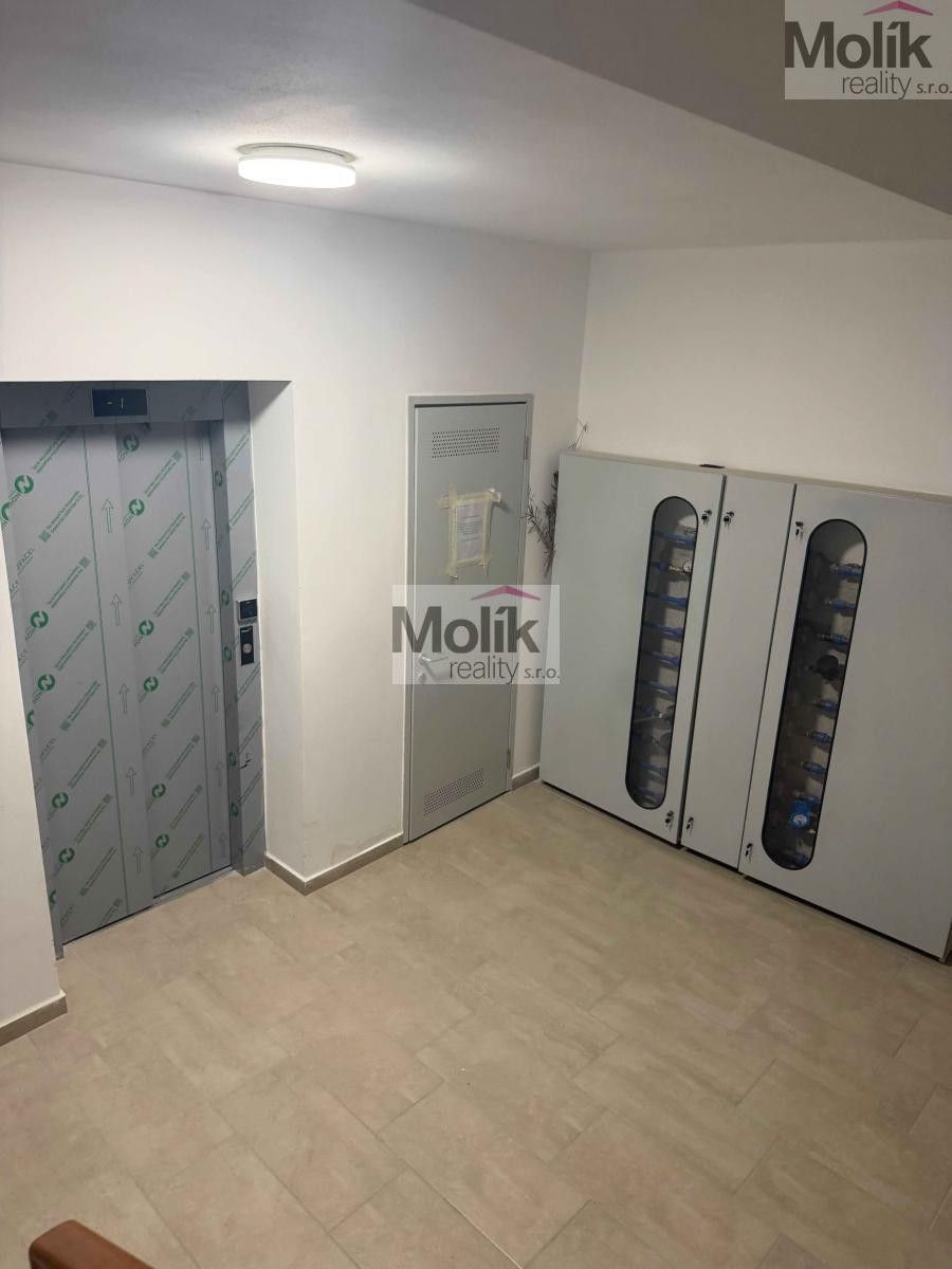 Prodej bytu 3+kk 135 m² - foto 27