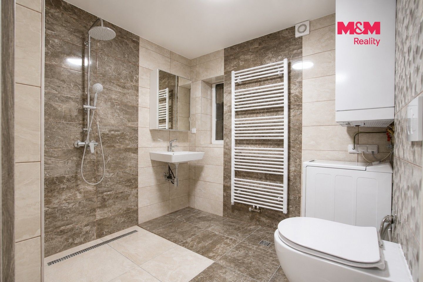 Prodej domu 350 m² - foto 3