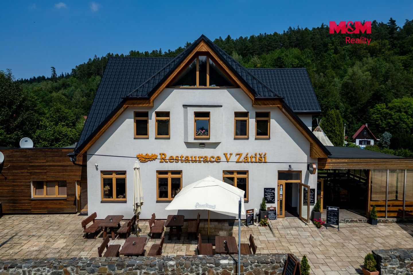 Prodej komerčního prostoru 712 m² - foto 2
