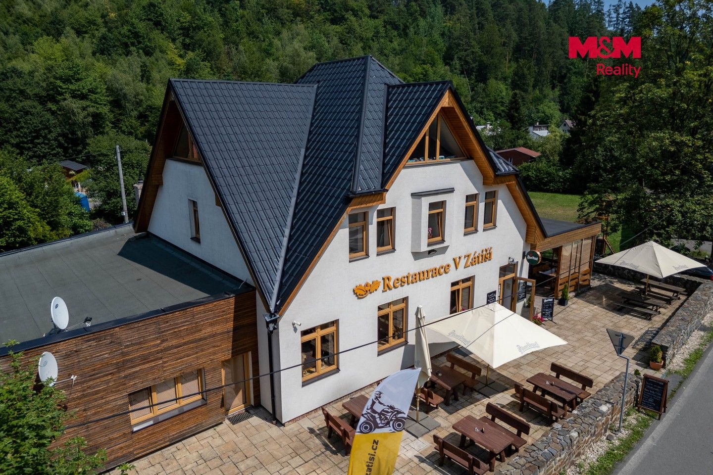 Prodej komerčního prostoru 712 m² - foto 4