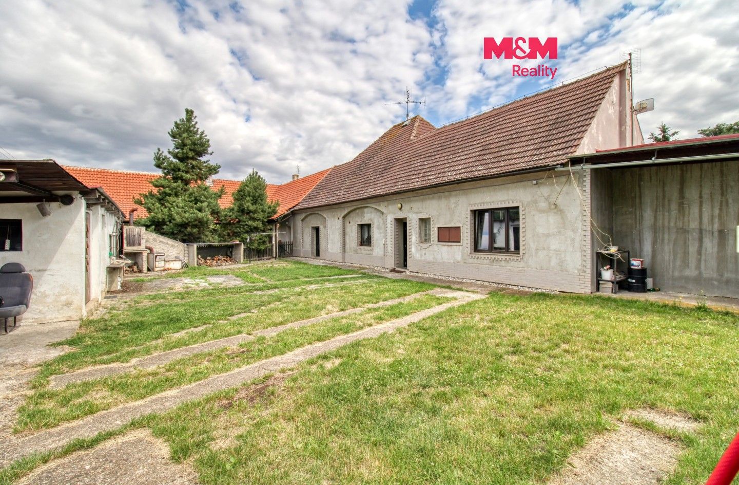 Prodej domu 268 m² - foto 1