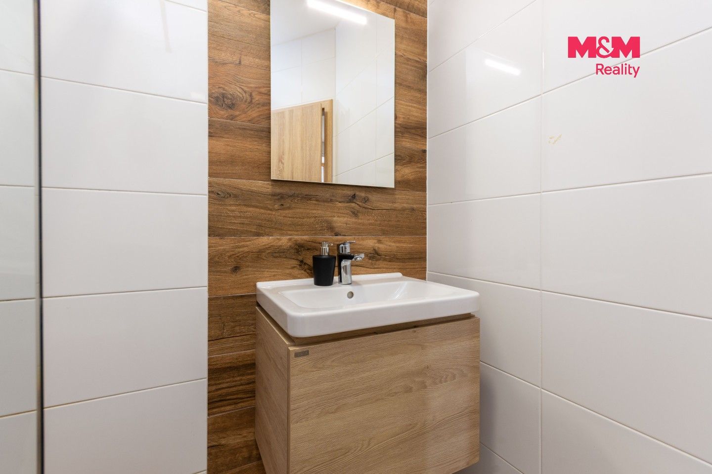 Prodej bytu 1+kk 18 m² - foto 9