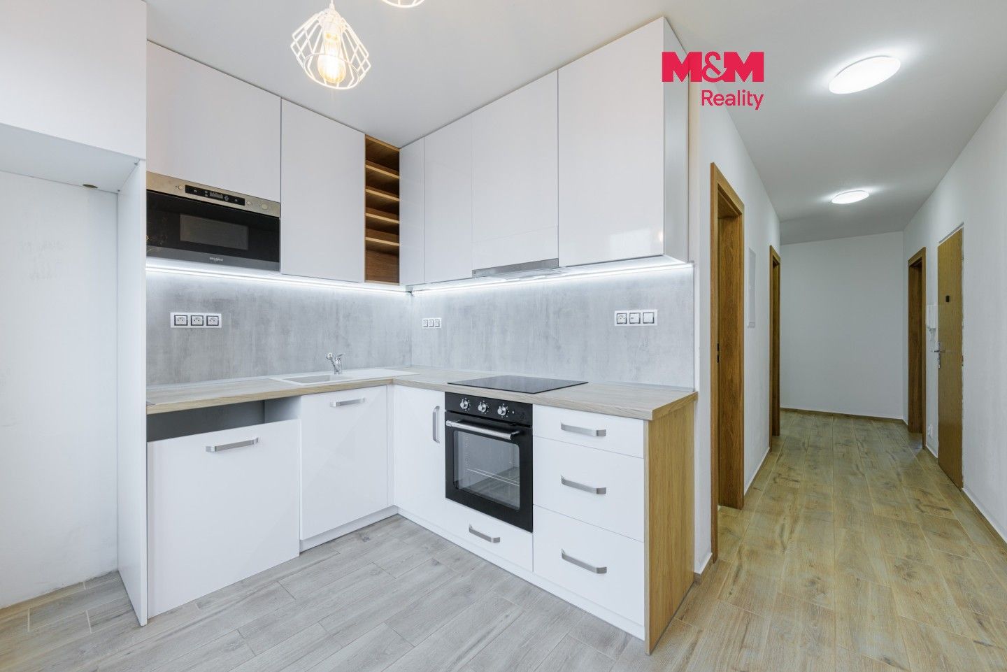Pronájem bytu 3+1 75 m² - foto 1