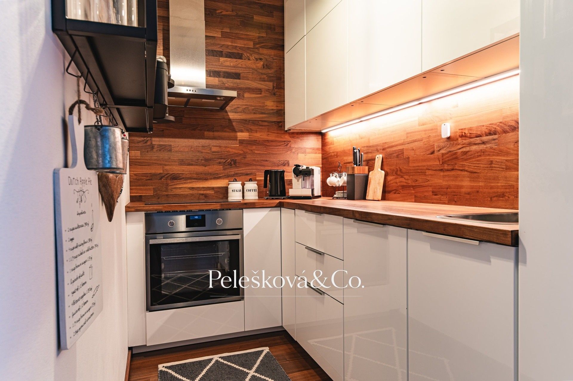 Prodej komerčního prostoru 56 m² - foto 3