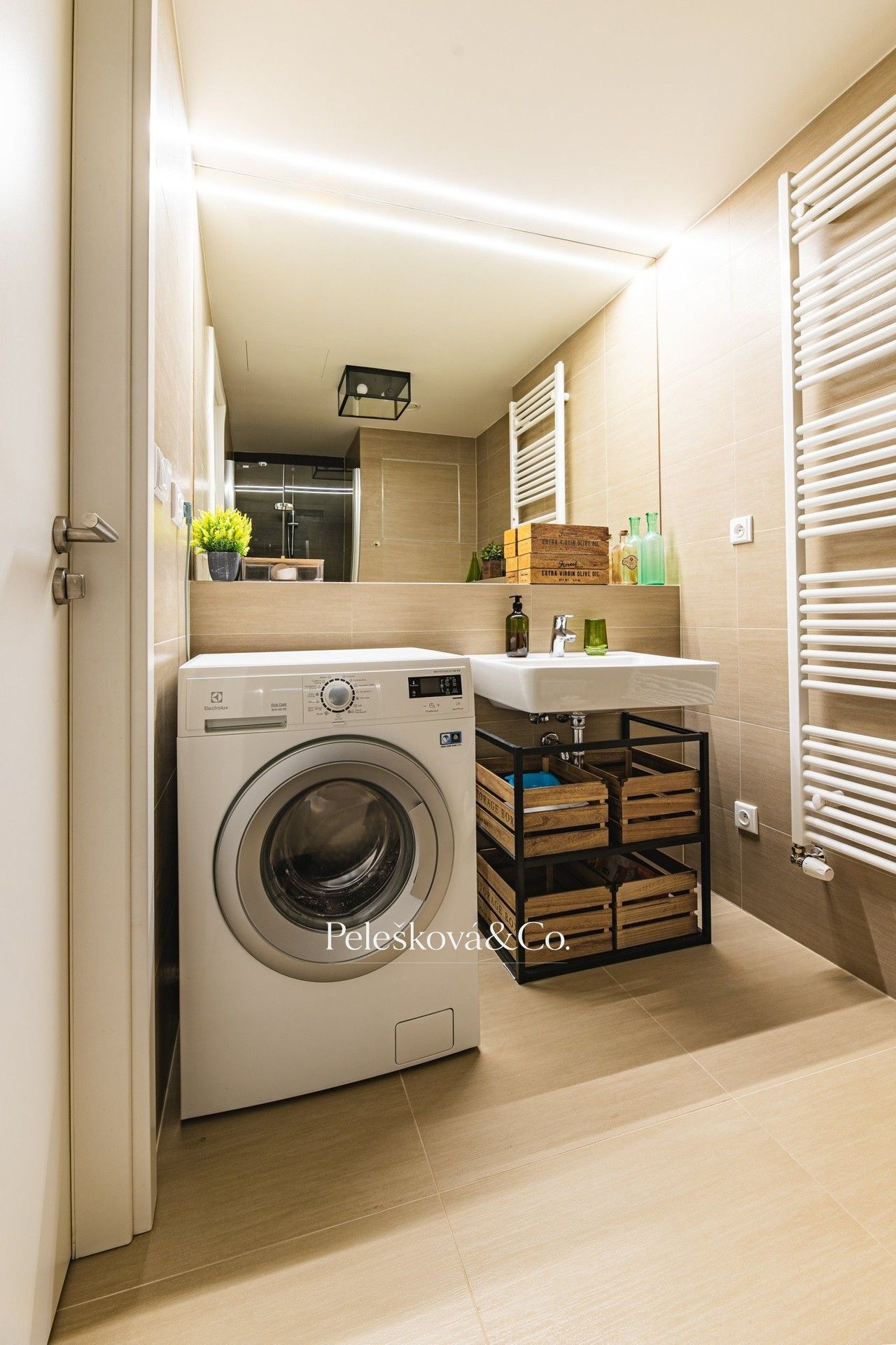 Prodej komerčního prostoru 56 m² - foto 9