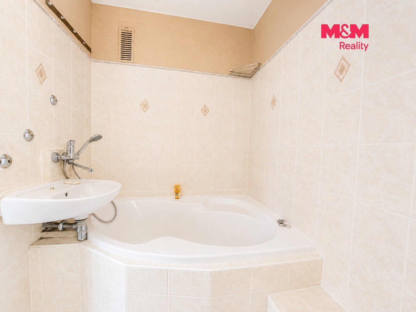 Prodej bytu 3+1 70 m² - foto 11