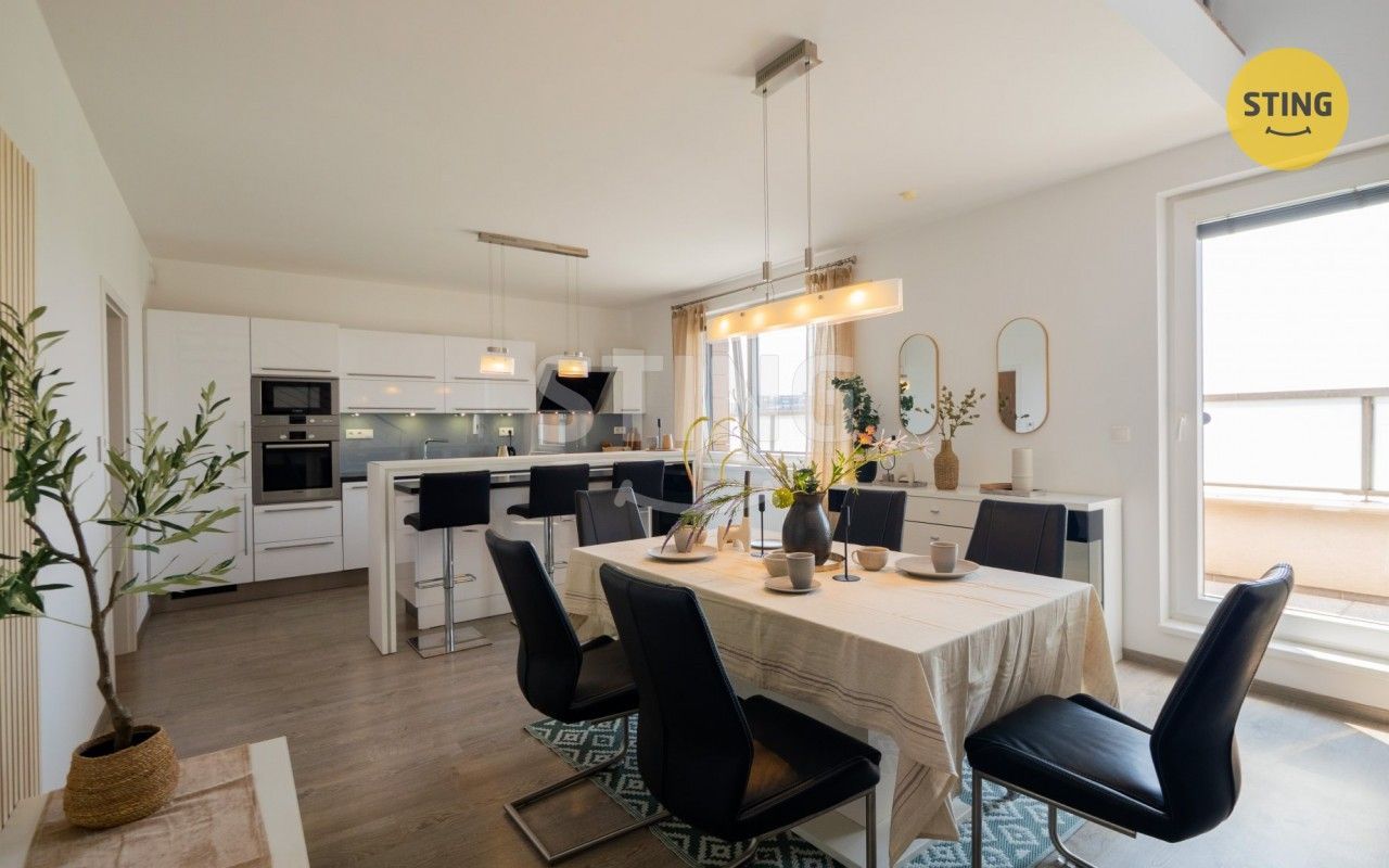 Prodej bytu 4+kk 130 m² - foto 2