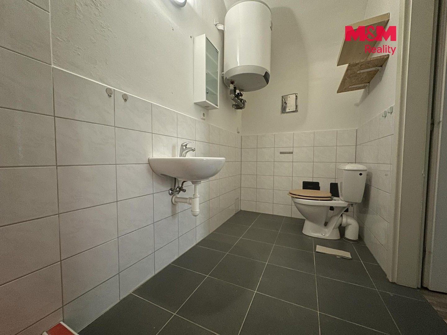 Pronájem bytu 1+1 50 m² - foto 9