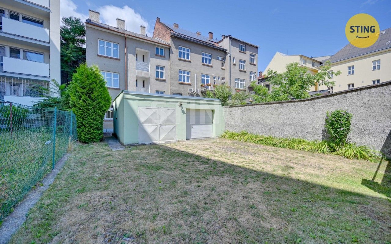 Prodej nemovitosti 320 m² - foto 3