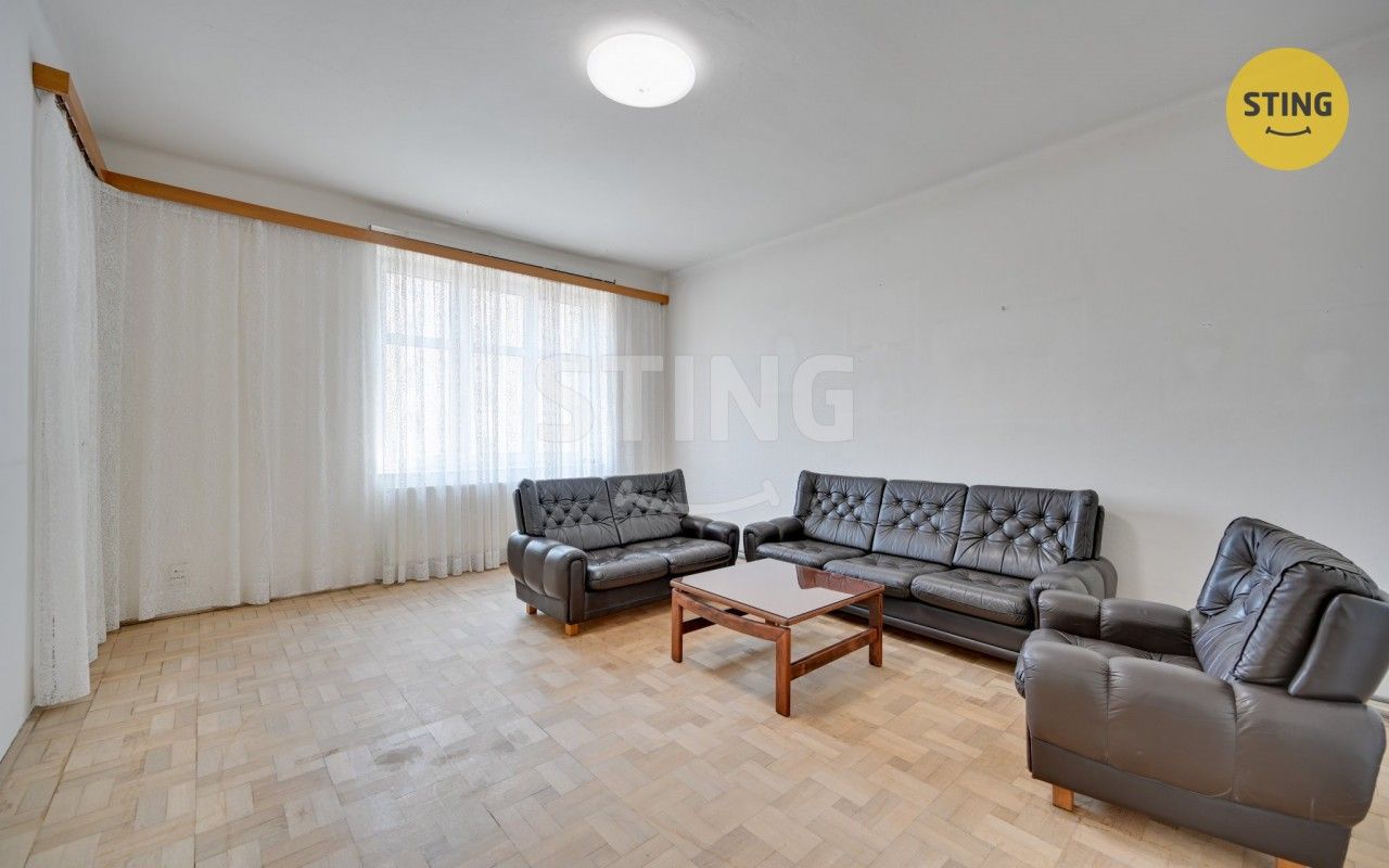 Prodej nemovitosti 320 m² - foto 5