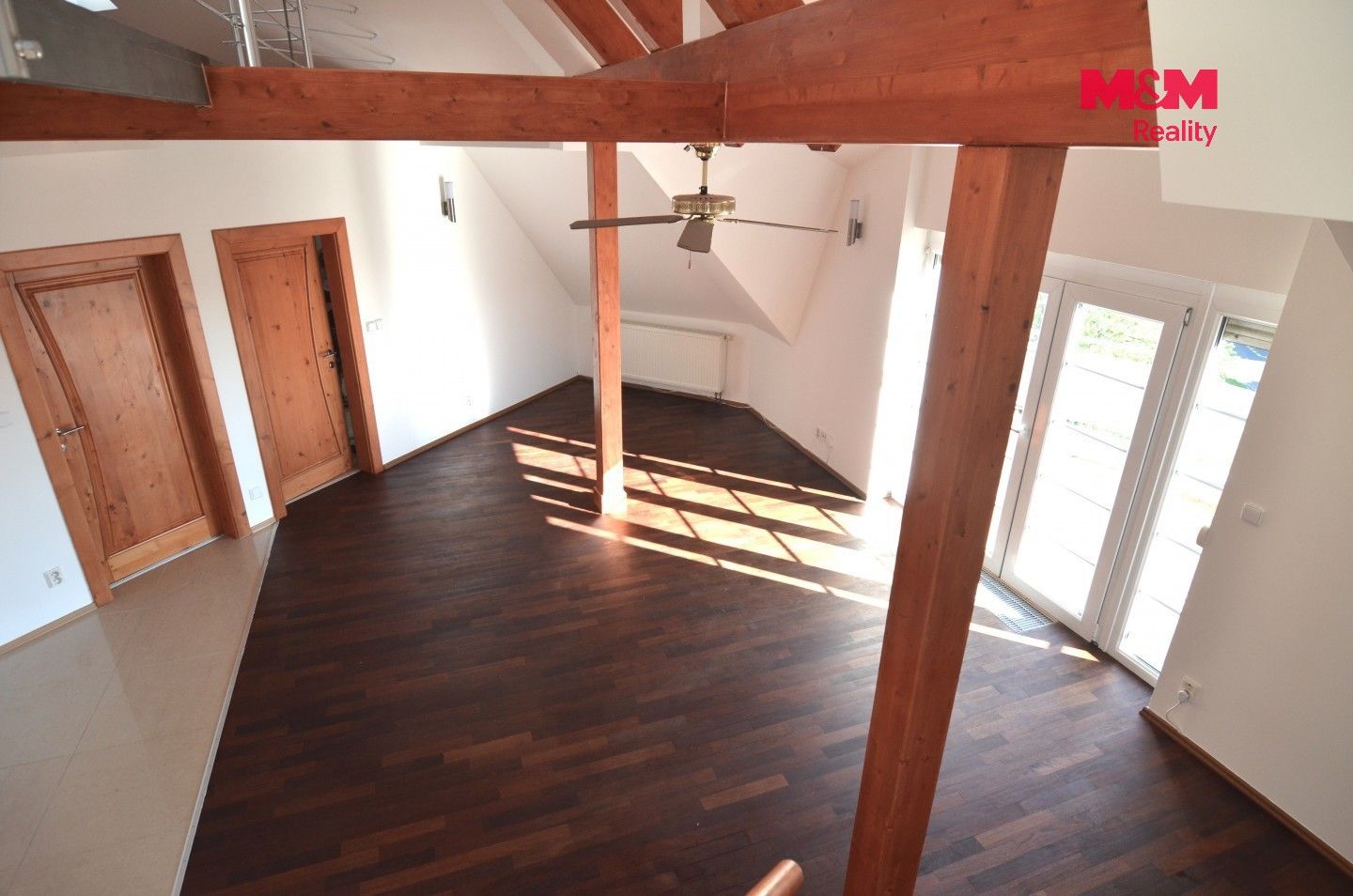 Pronájem komerčního prostoru 162 m² - foto 4