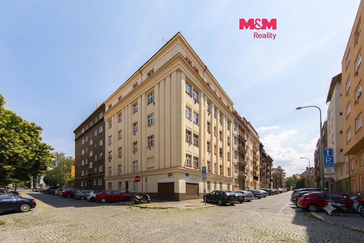 Prodej bytu 1+1 49 m² - foto 1