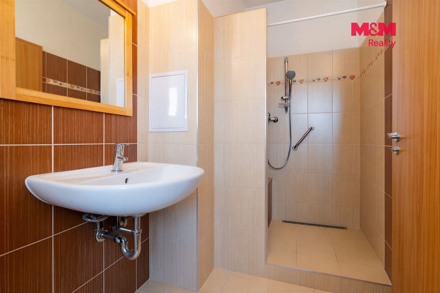 Prodej bytu 3+1 70 m² - foto 2
