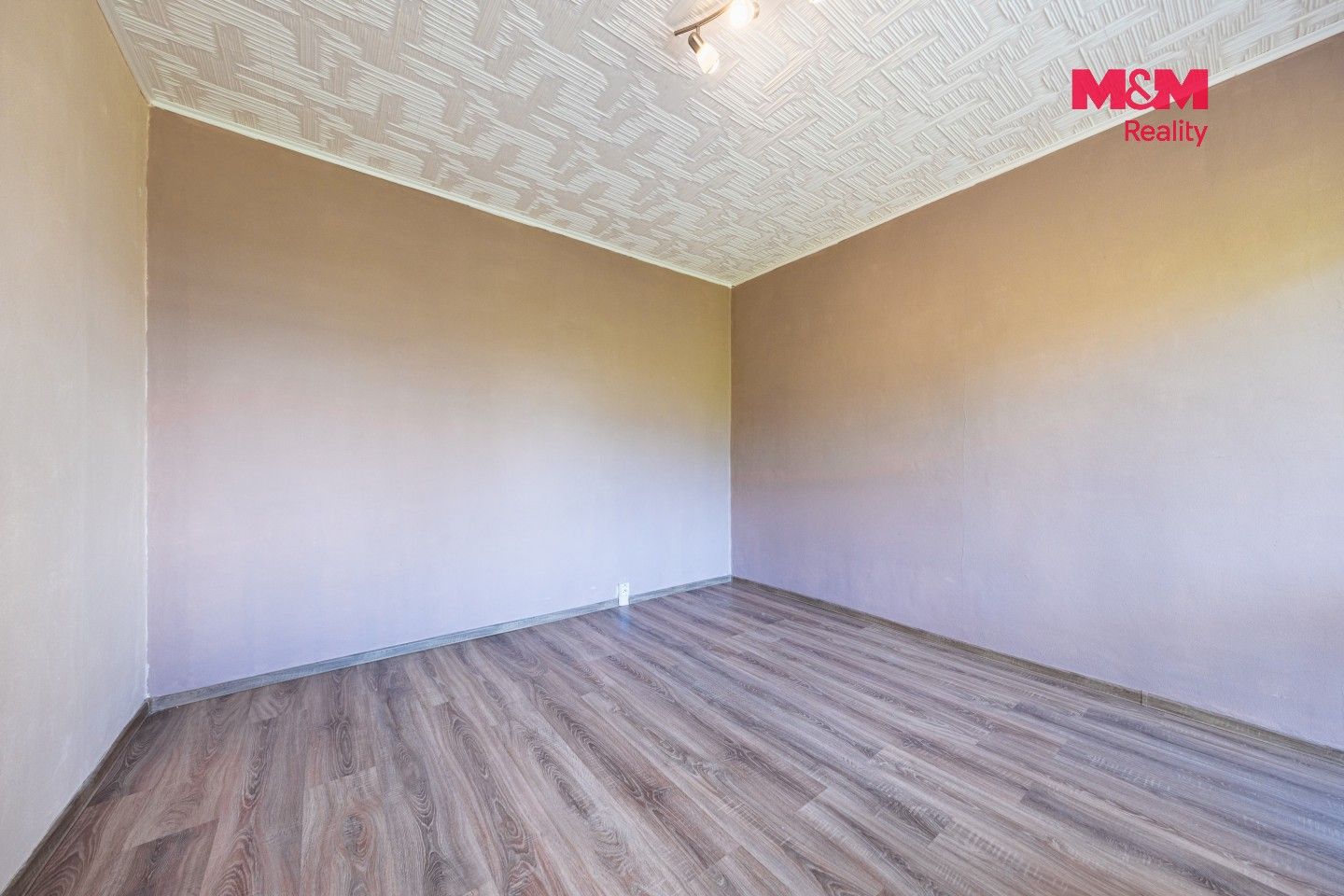 Pronájem bytu 3+1 66 m² - foto 16