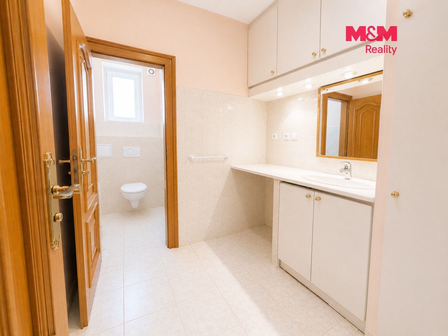 Pronájem bytu 4+1 168 m² - foto 13