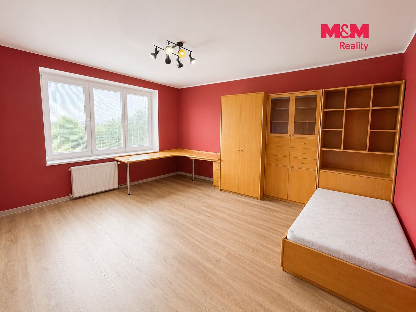 Pronájem bytu 4+1 168 m² - foto 16