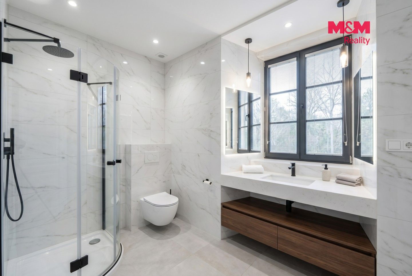 Prodej nemovitosti 963 m² - foto 3