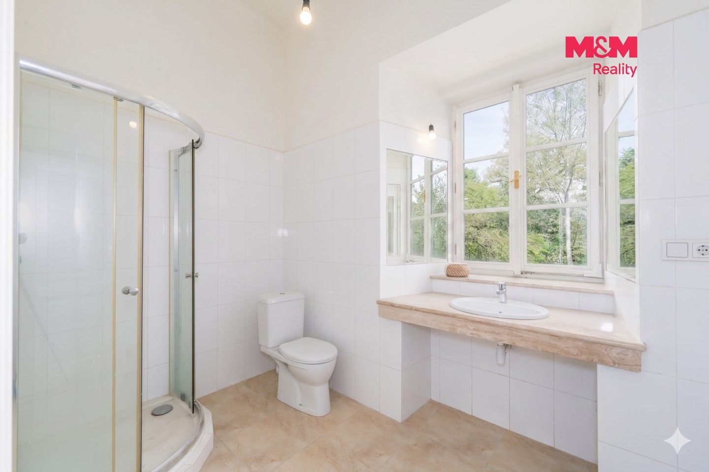 Prodej nemovitosti 963 m² - foto 12