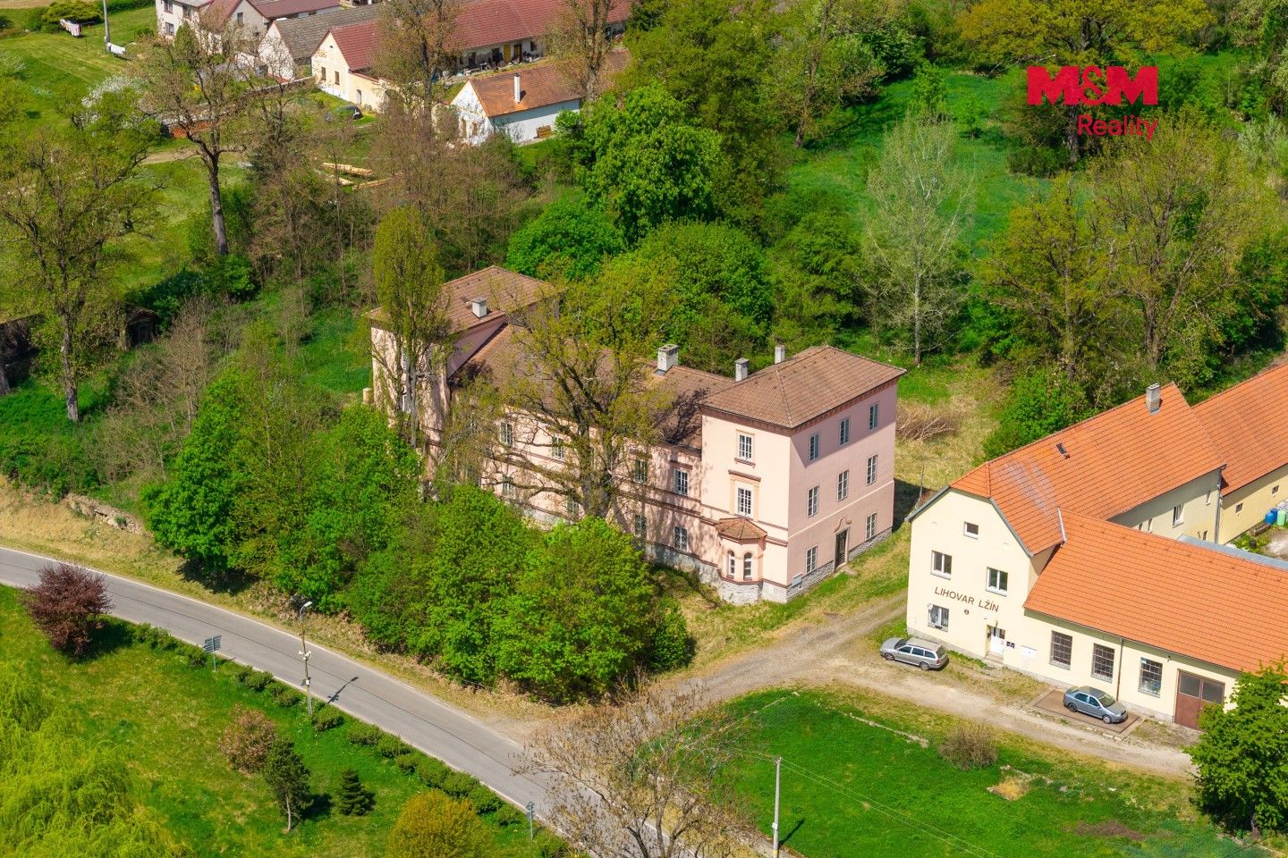 Prodej nemovitosti 963 m² - foto 17