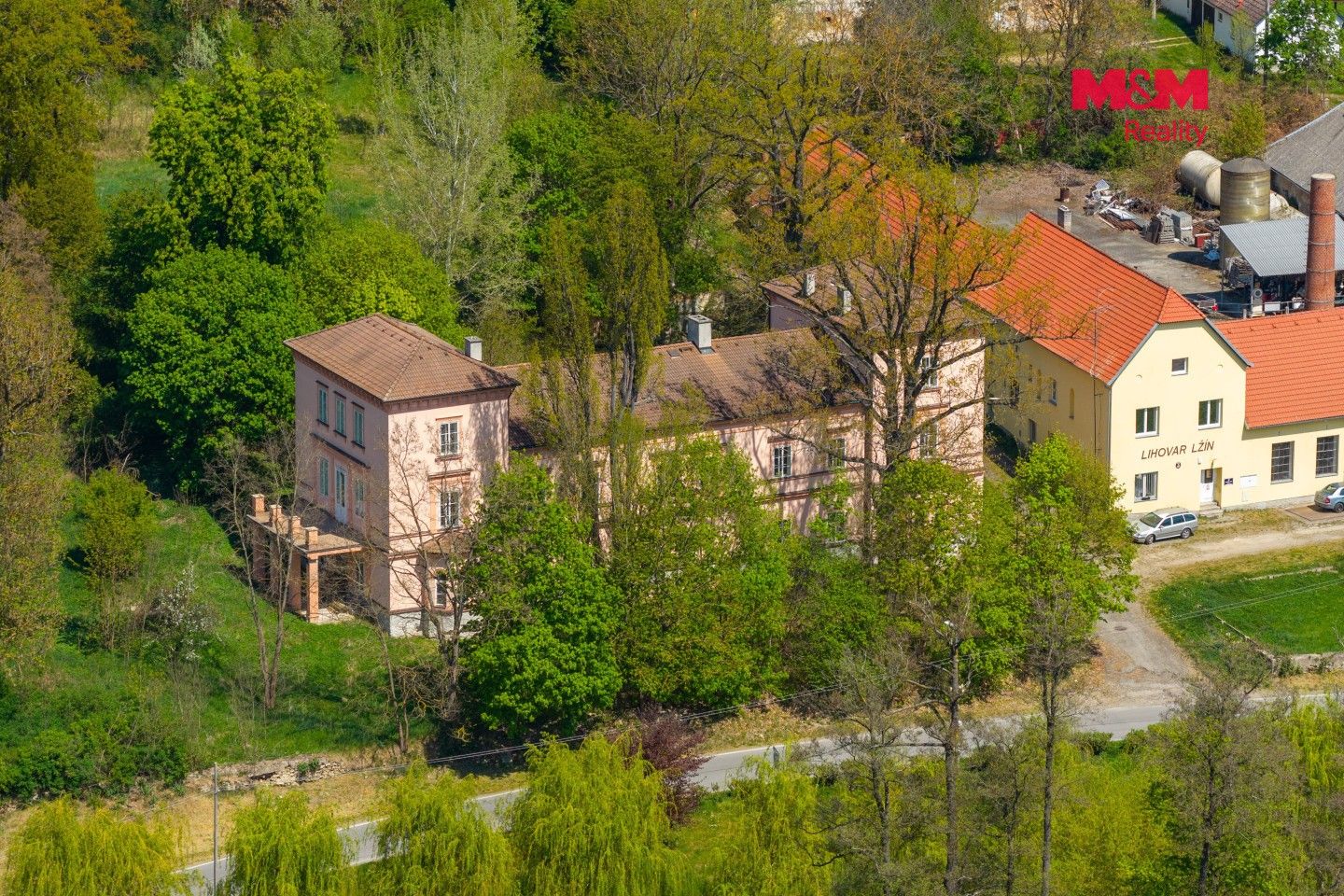 Prodej nemovitosti 963 m² - foto 20