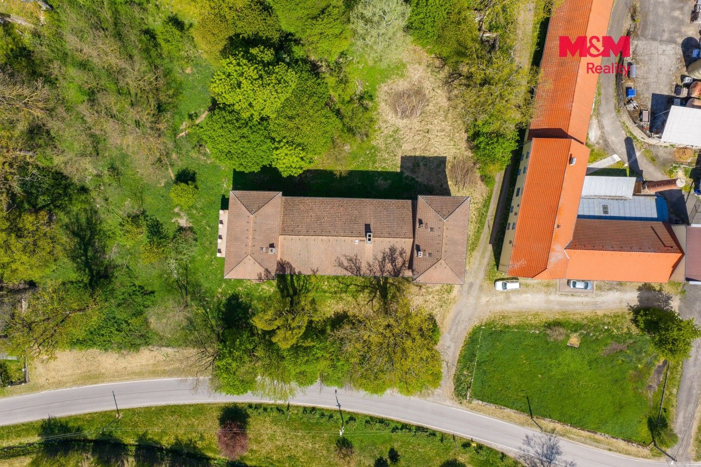 Prodej nemovitosti 963 m² - foto 22