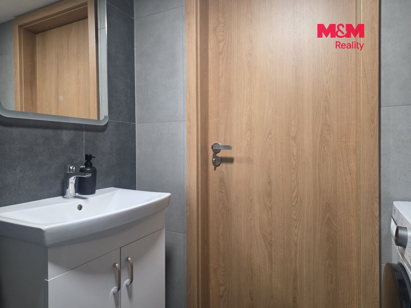 Prodej bytu 1+kk 18 m² - foto 5