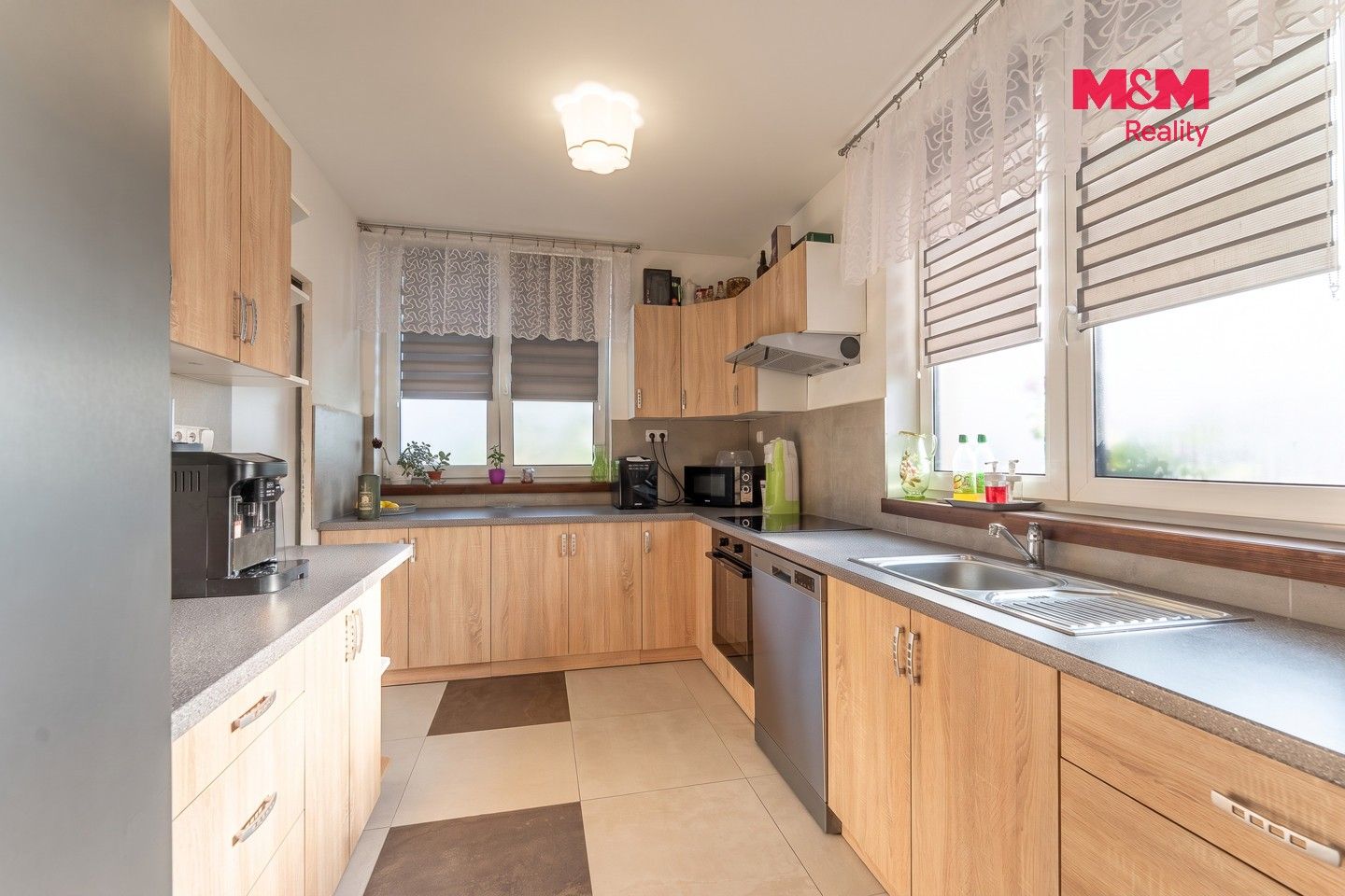 Prodej domu 105 m² - foto 2