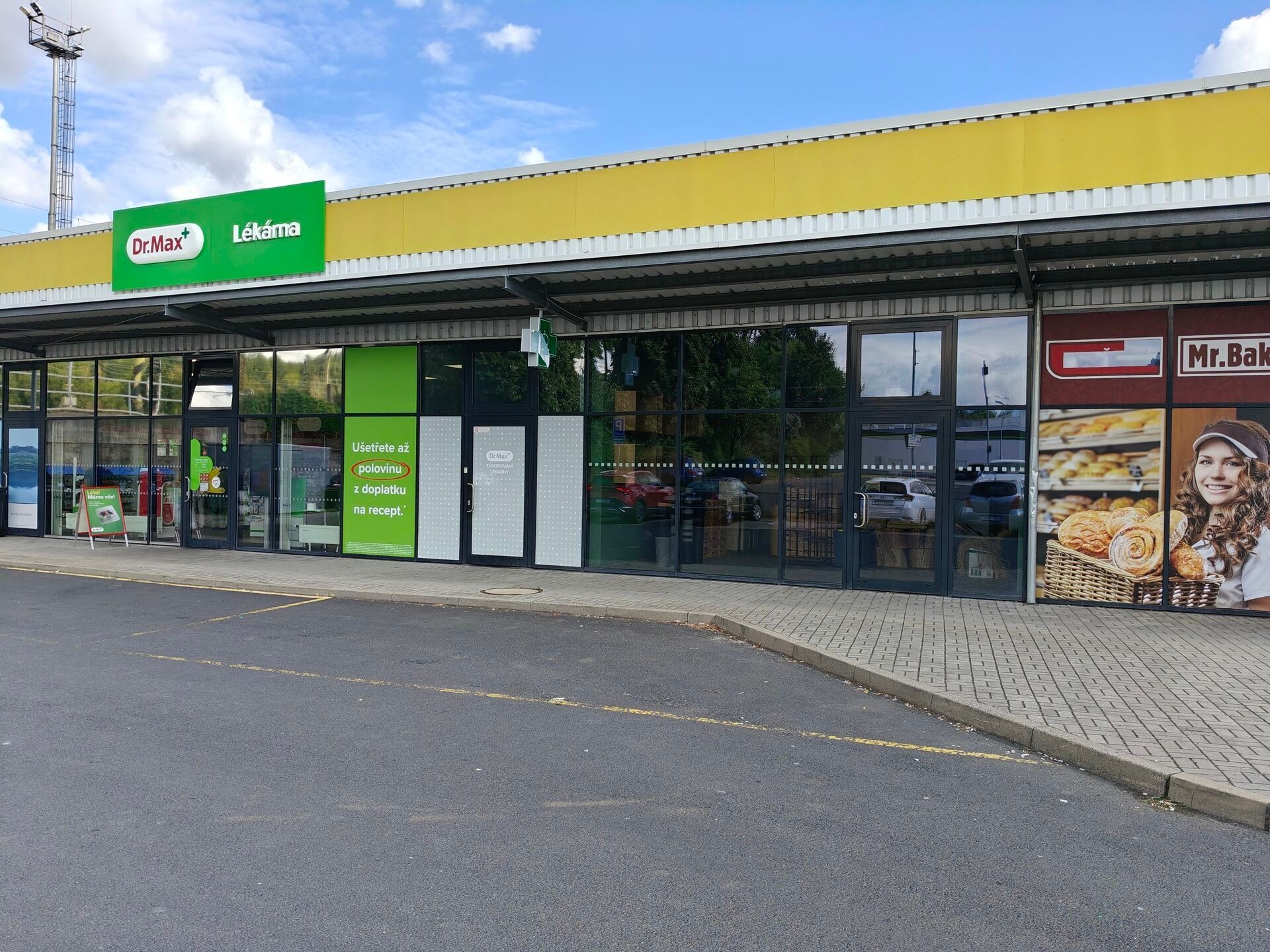 Pronájem komerčního prostoru 48 m² - foto 1