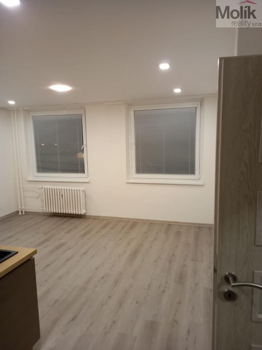 Prodej bytu 1+kk 31 m² - foto 8