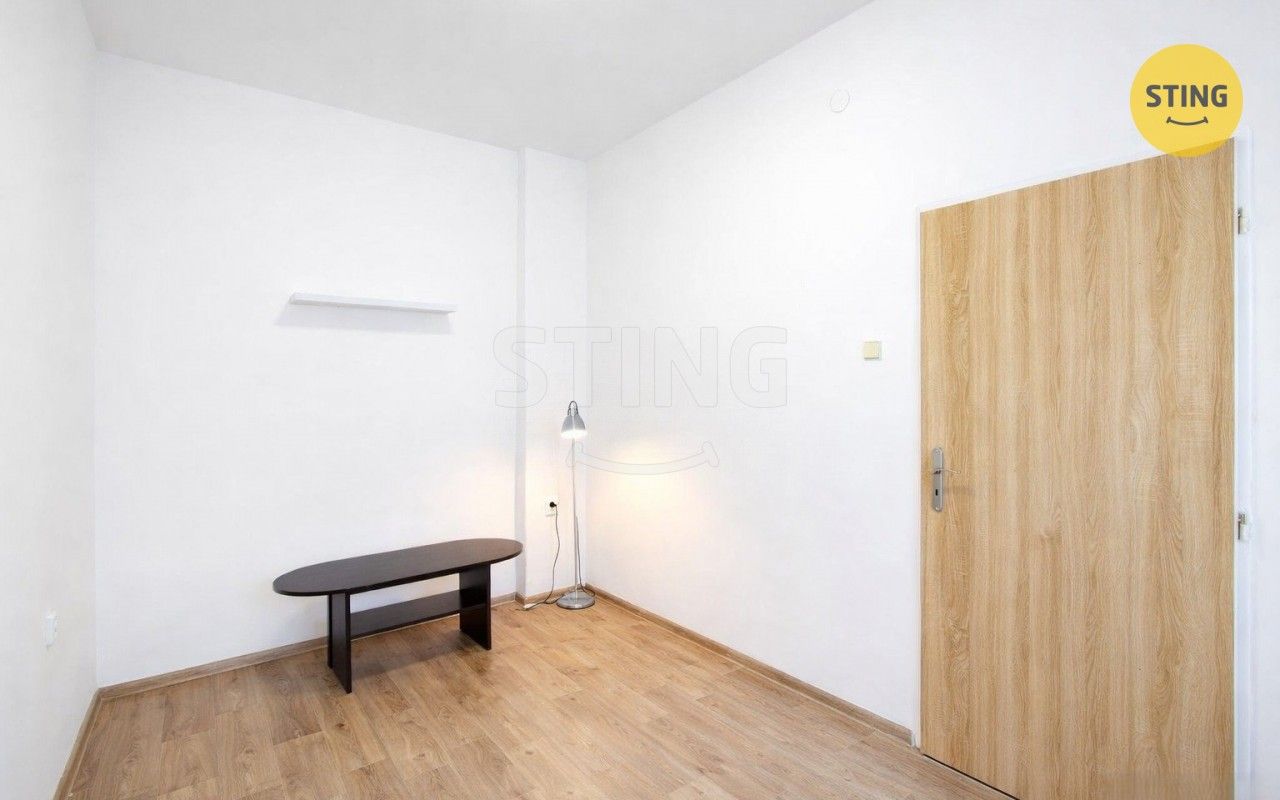 Pronájem bytu 1+1 22 m² - foto 6