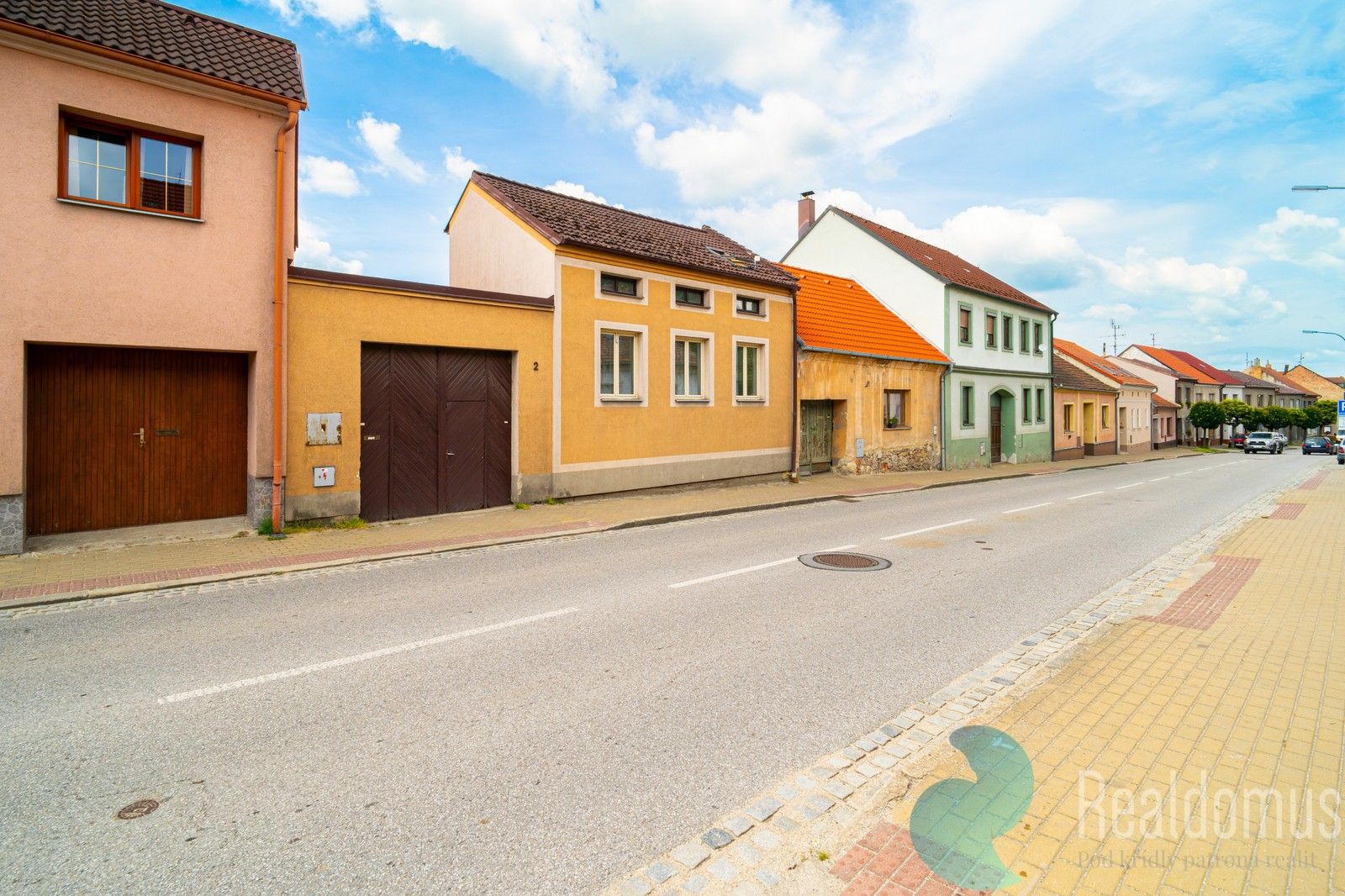 Prodej domu 210 m² - foto 2