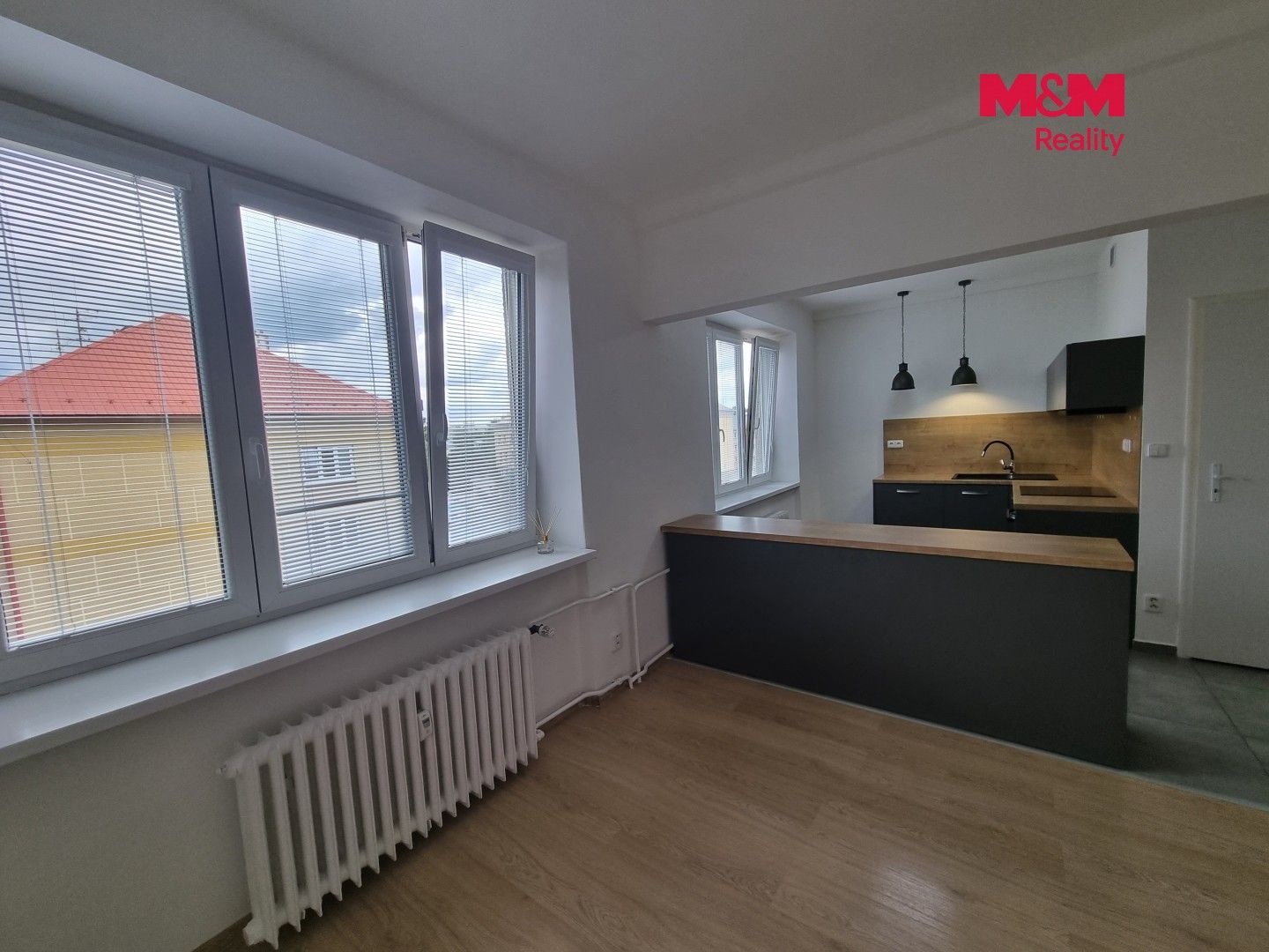 Pronájem bytu 1+1 38 m² - foto 4
